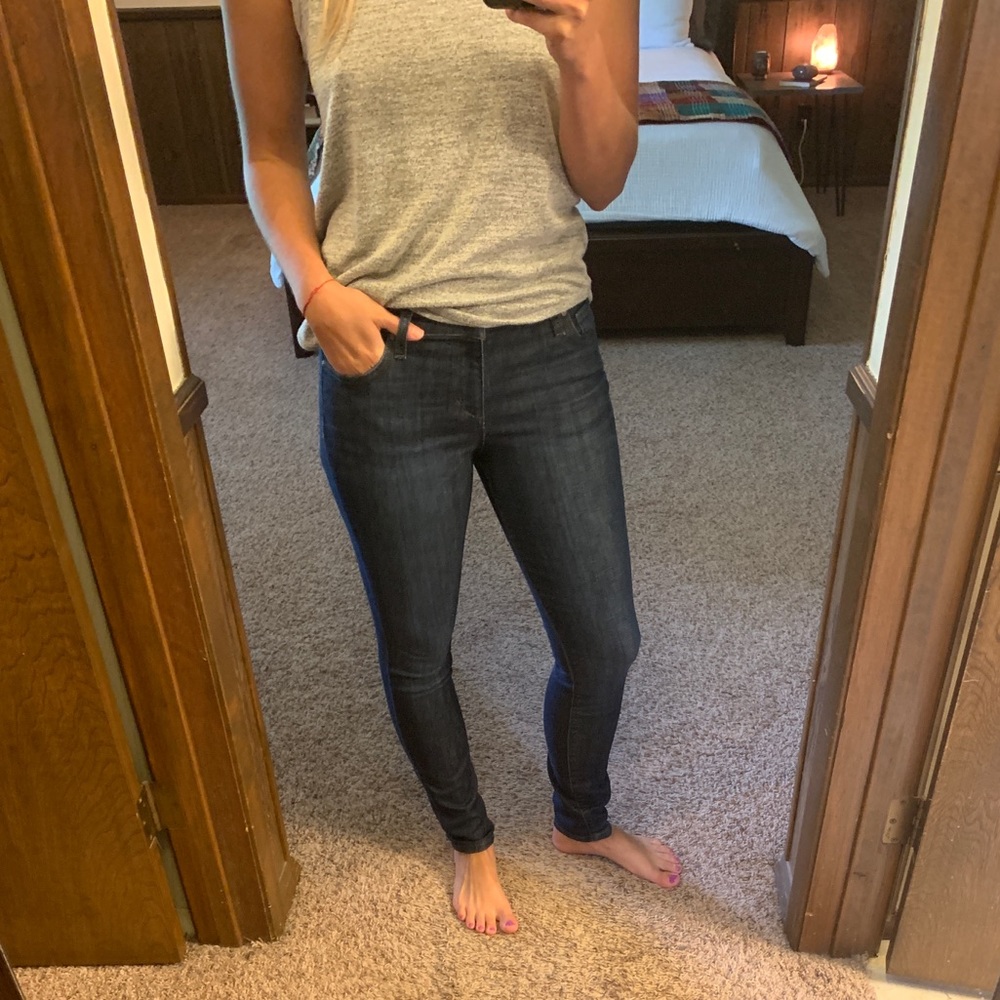 Joe’s Jeans • The Skinny • 28